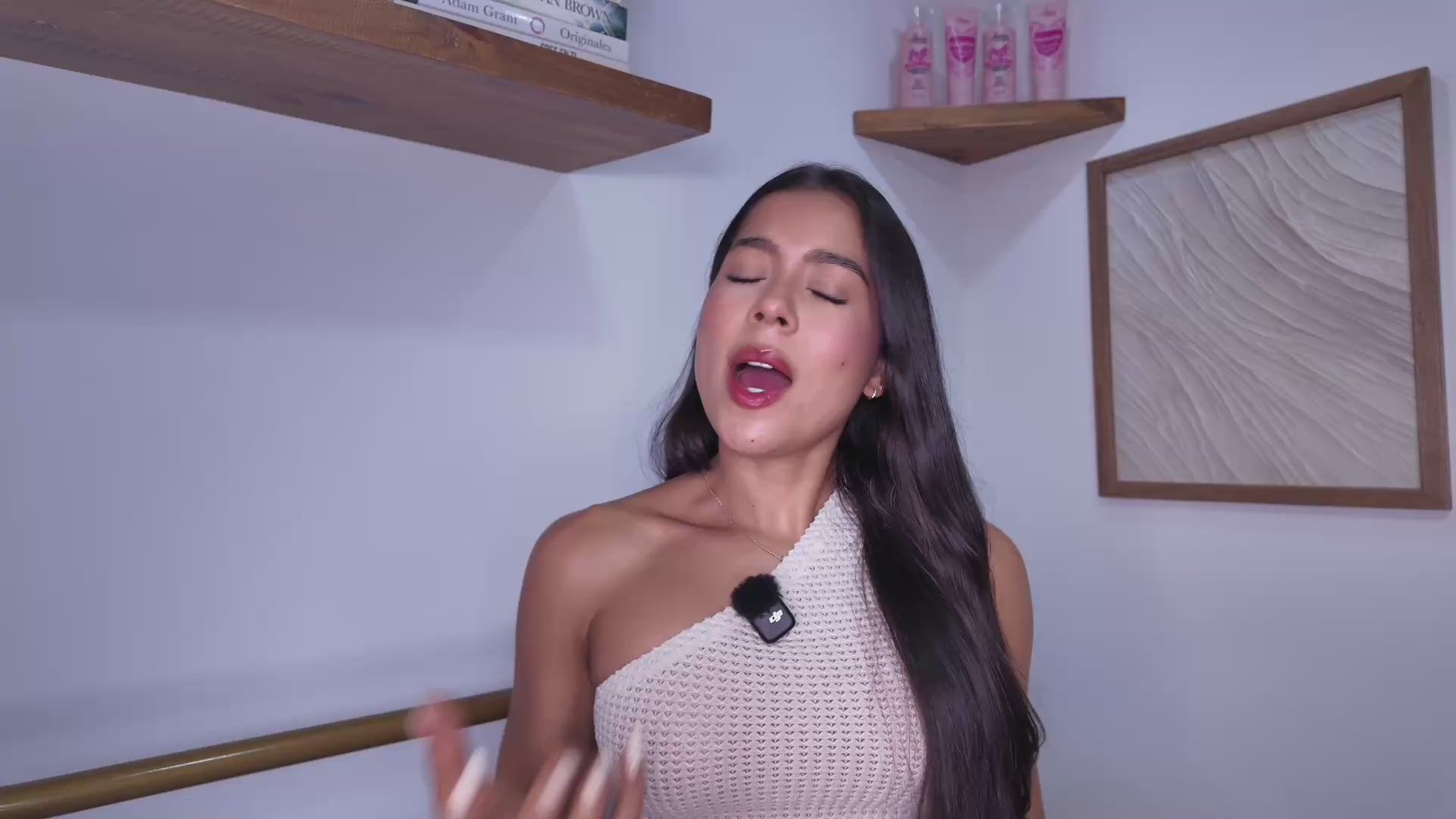 Cargar vídeo: 